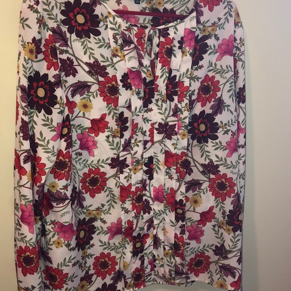 Flower blouse - Picture 2 of 5